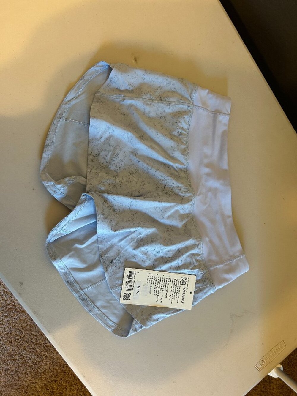 Lululemon Speed Up 4 inch